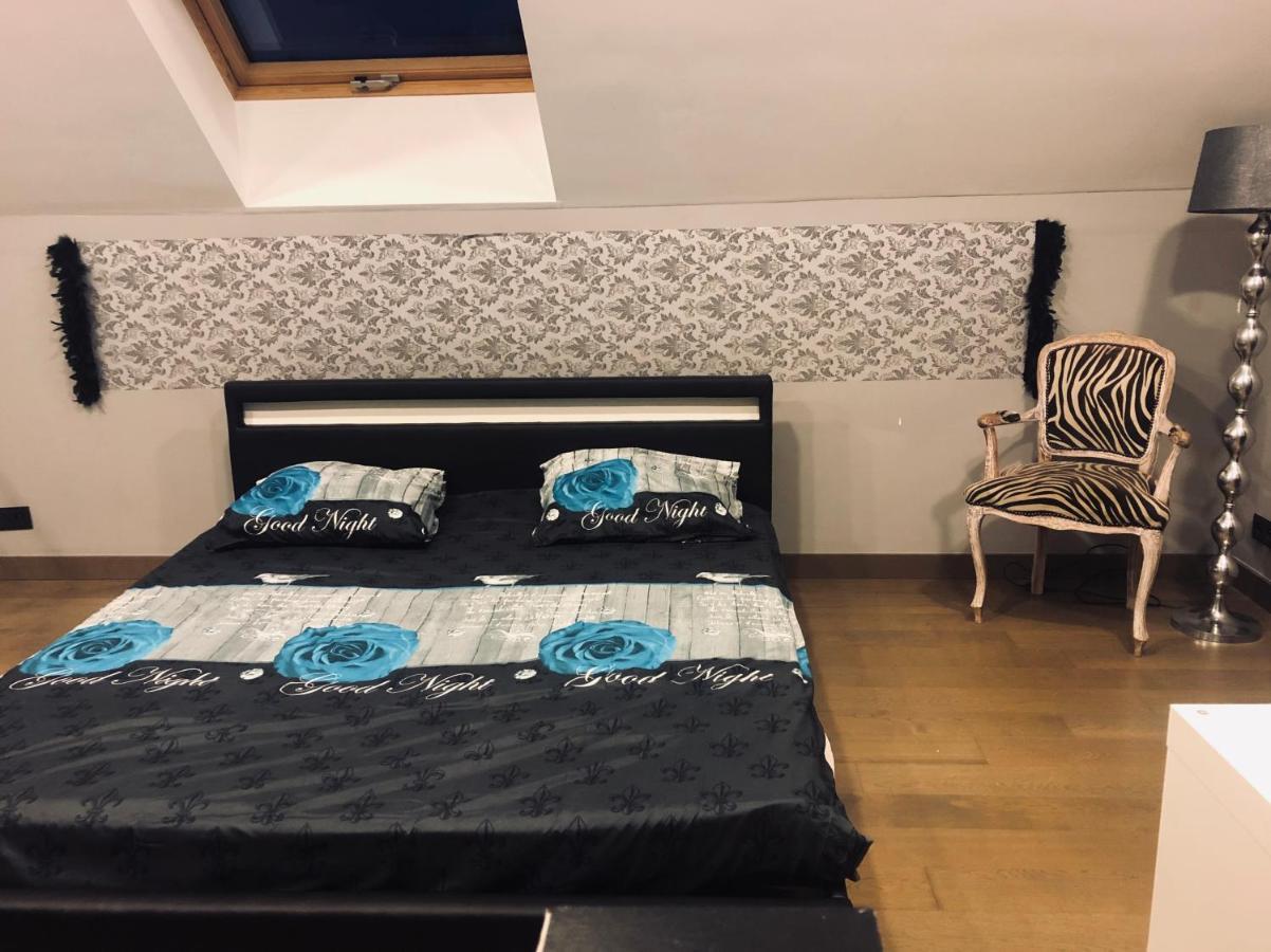 Loft D Isa Avec Wifi Netflix Διαμέρισμα Gesves Εξωτερικό φωτογραφία